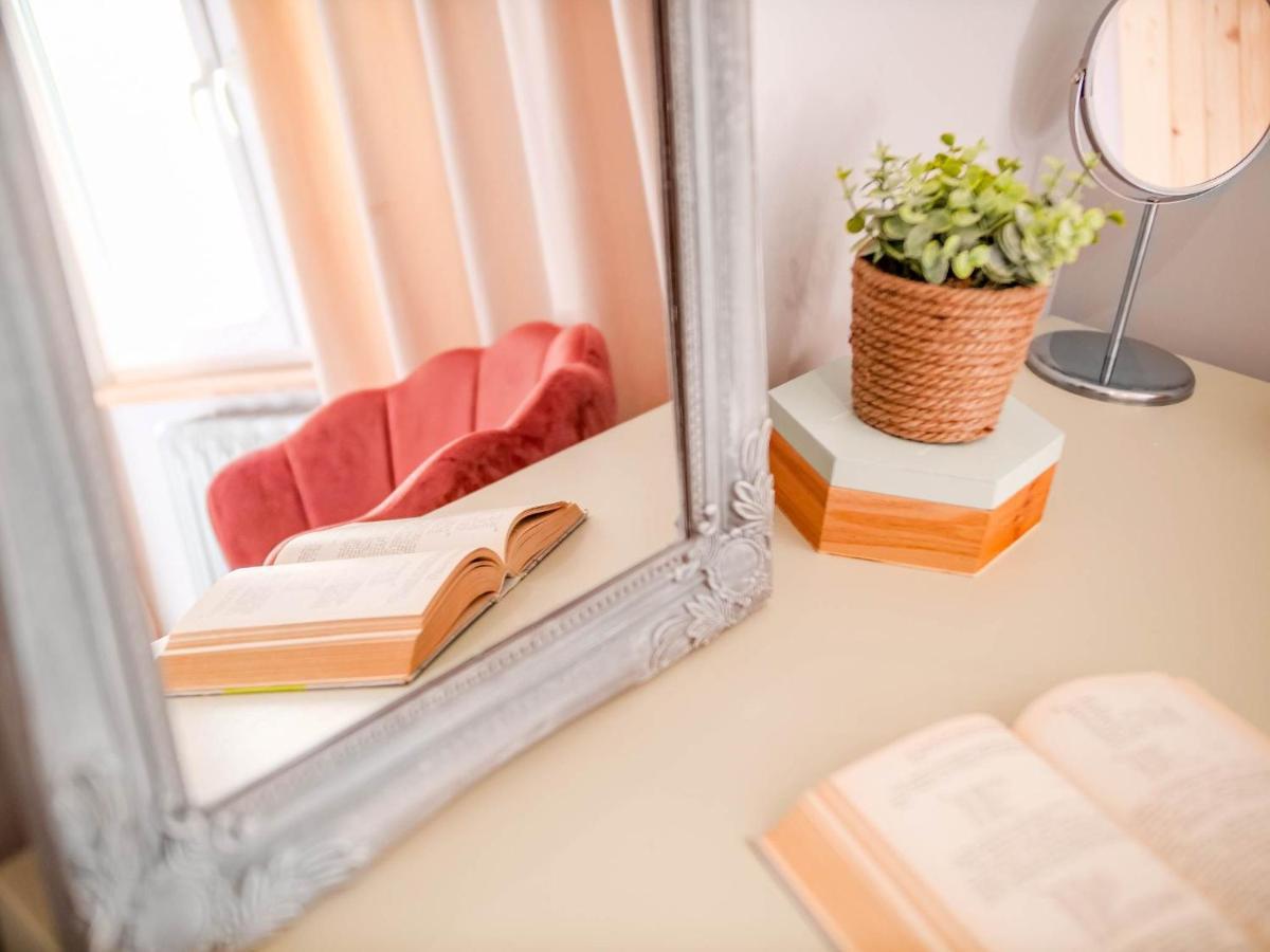 Gdynia Wyjatkowy Apartament Przy Lesie By Noclegi Renters Exteriör bild